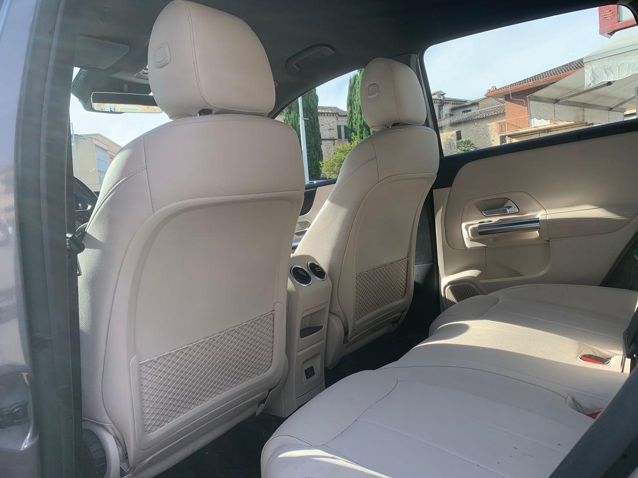 Mercedes-Benz B 200 B-Class B 200 D Executive