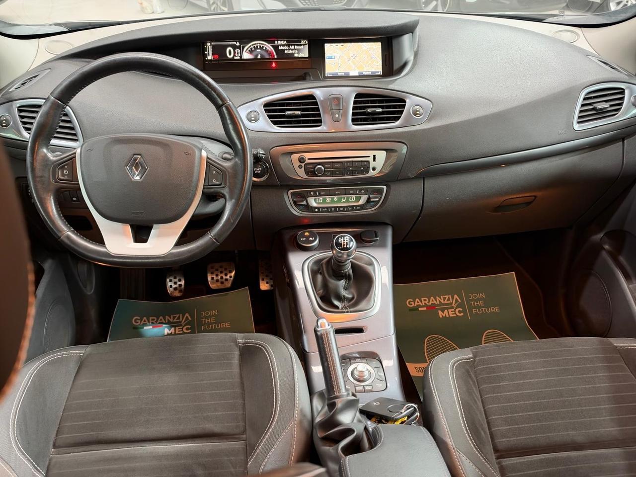 Renault Scenic XMode Cross Diesel Neopatentati