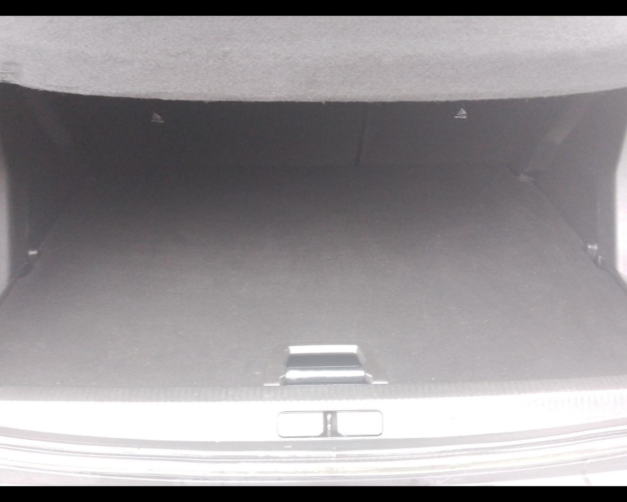 PEUGEOT 2008 2ª serie - 2008 BlueHDi 130 S&S EAT8 Allure Pack