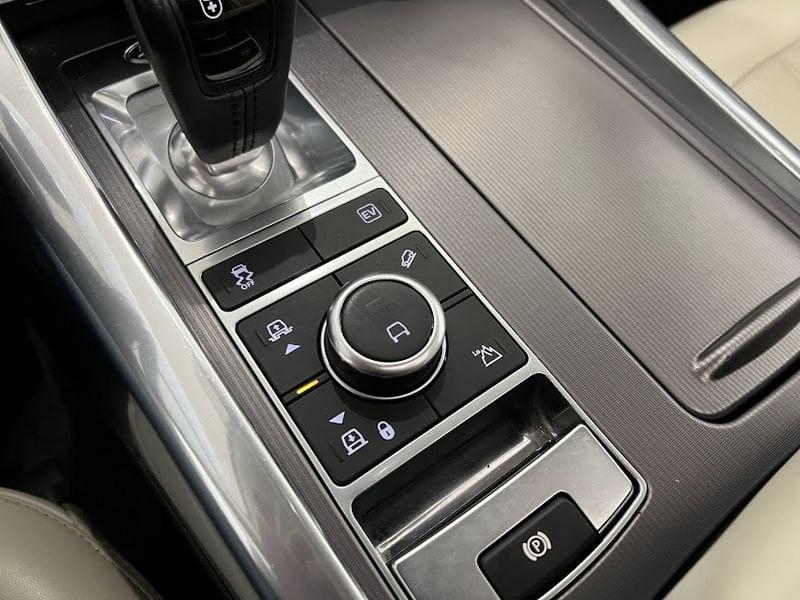 Land Rover RR Sport Range Rover Sport 3.0 l6 400 CV HSE