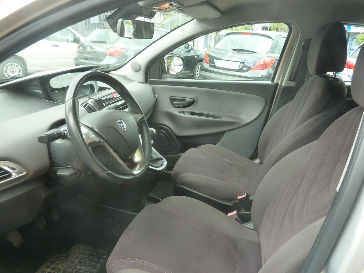 Lancia Ypsilon 1.2 69 CV 5p. GPL OK Neopatentati