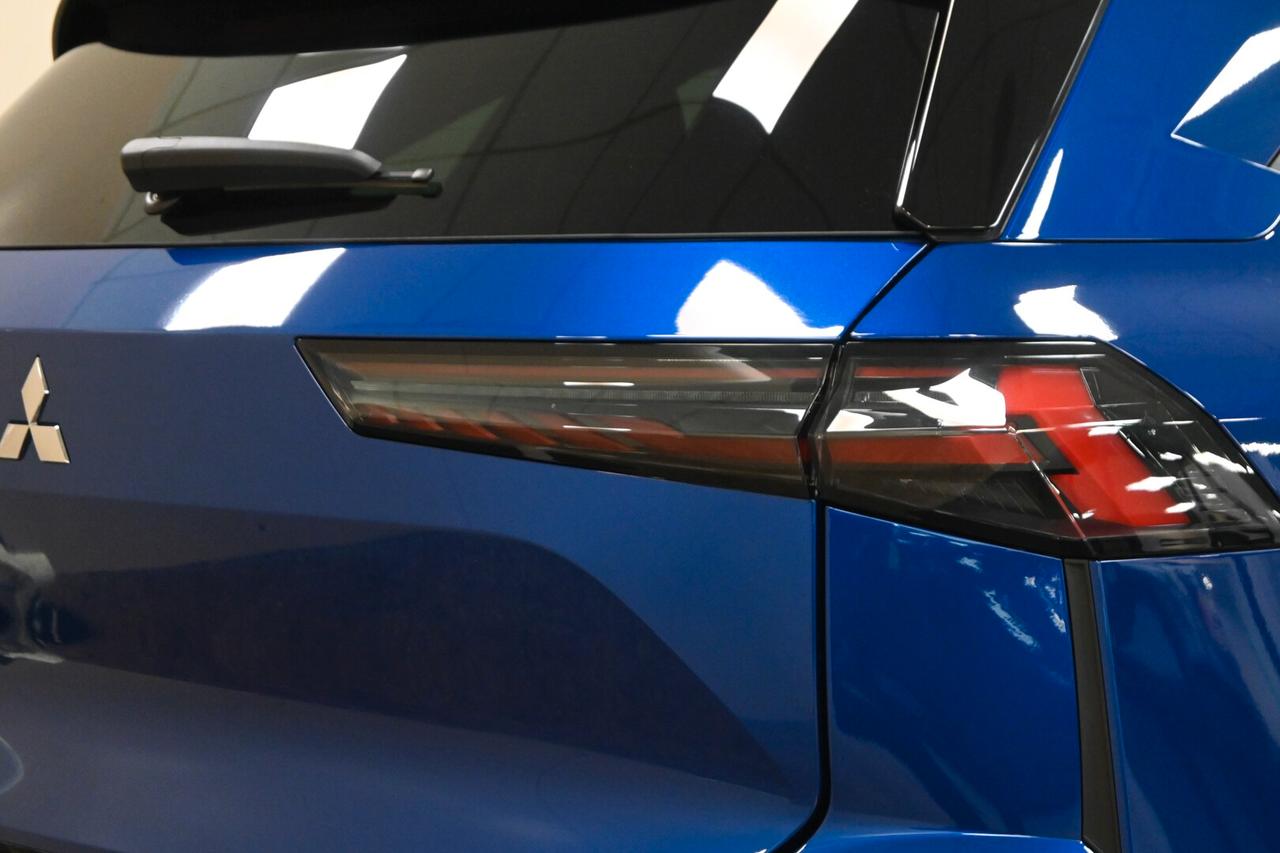 MITSUBISHI Grandis Grandis 1.3L Mild Hybrid DCT...