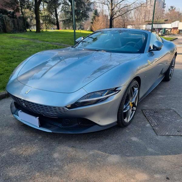 Ferrari Roma Spider 3.9 F1 dct