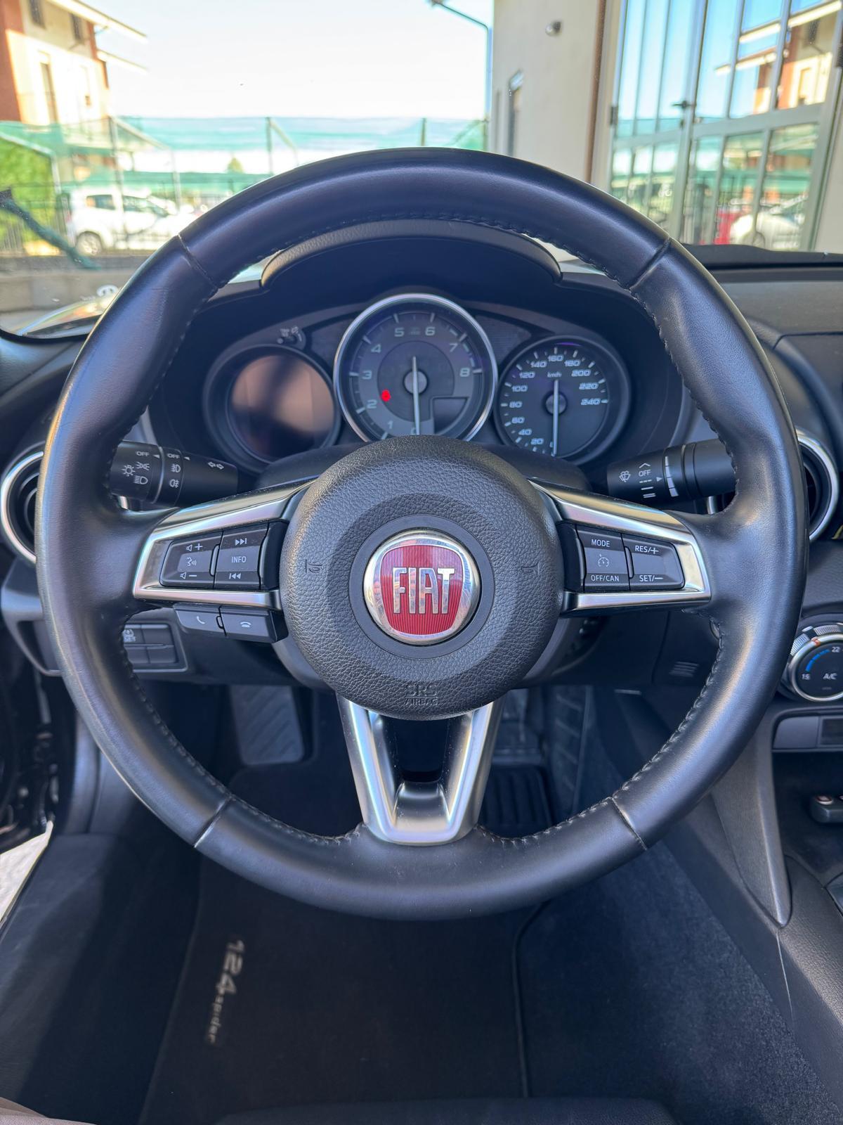 Fiat 124 Spider 1.4 m-air Lusso