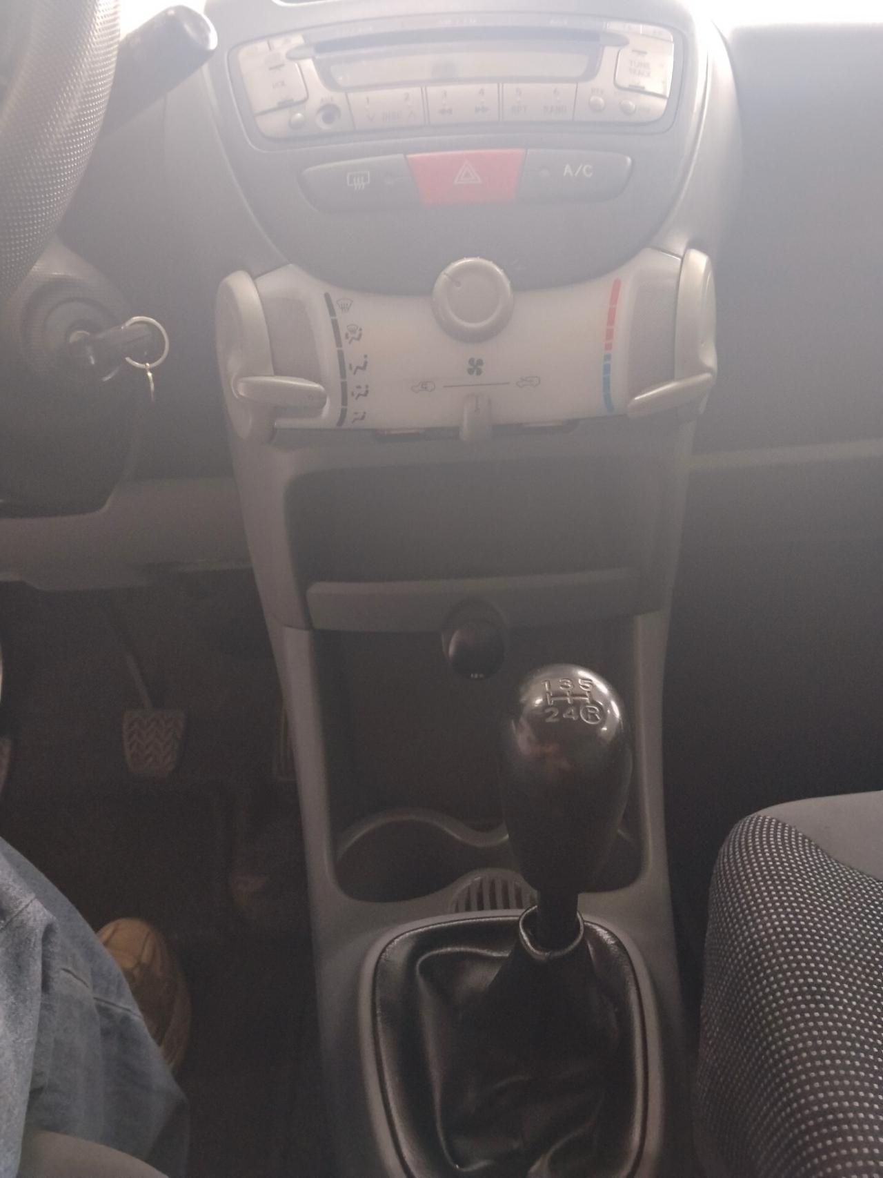 Peugeot 107 1.0 benzina 2007 CON GARANZIA