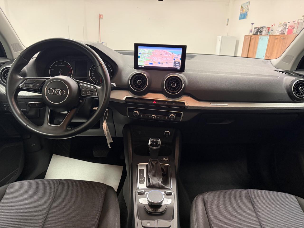 Audi Q2 30 TDI S tronic Business
