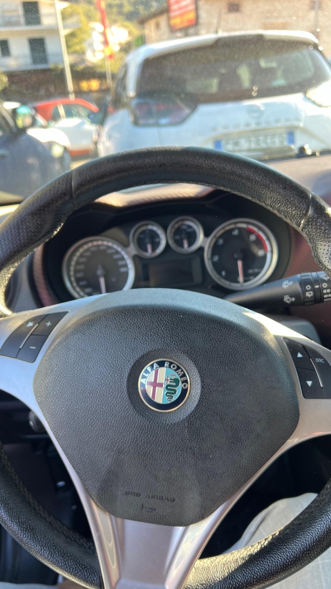 Alfa Romeo MiTo 1.3 JTDm 16V 90 CV Distinctive