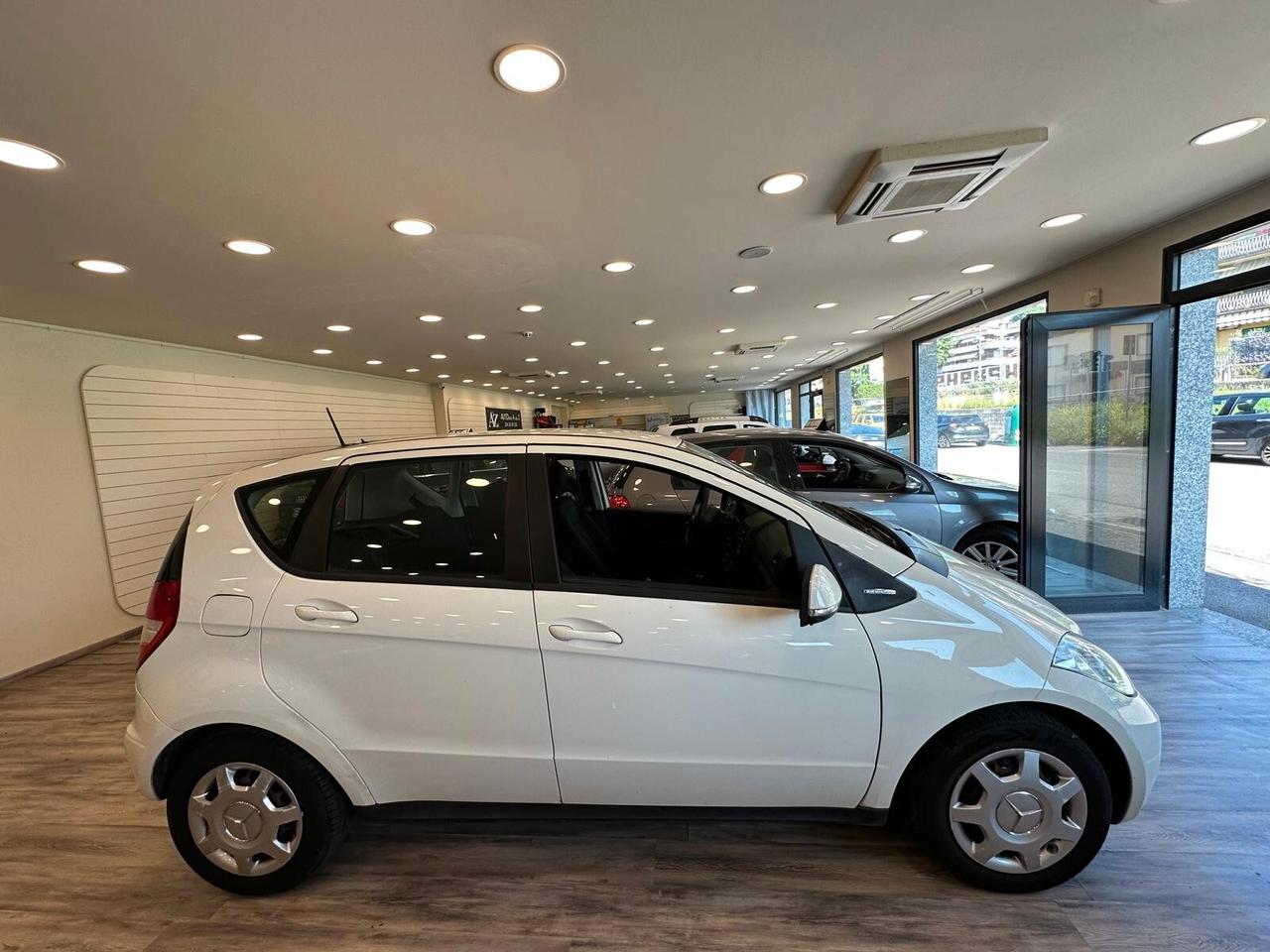 Mercedes-benz A 160 BlueEFFICIENCY Premium