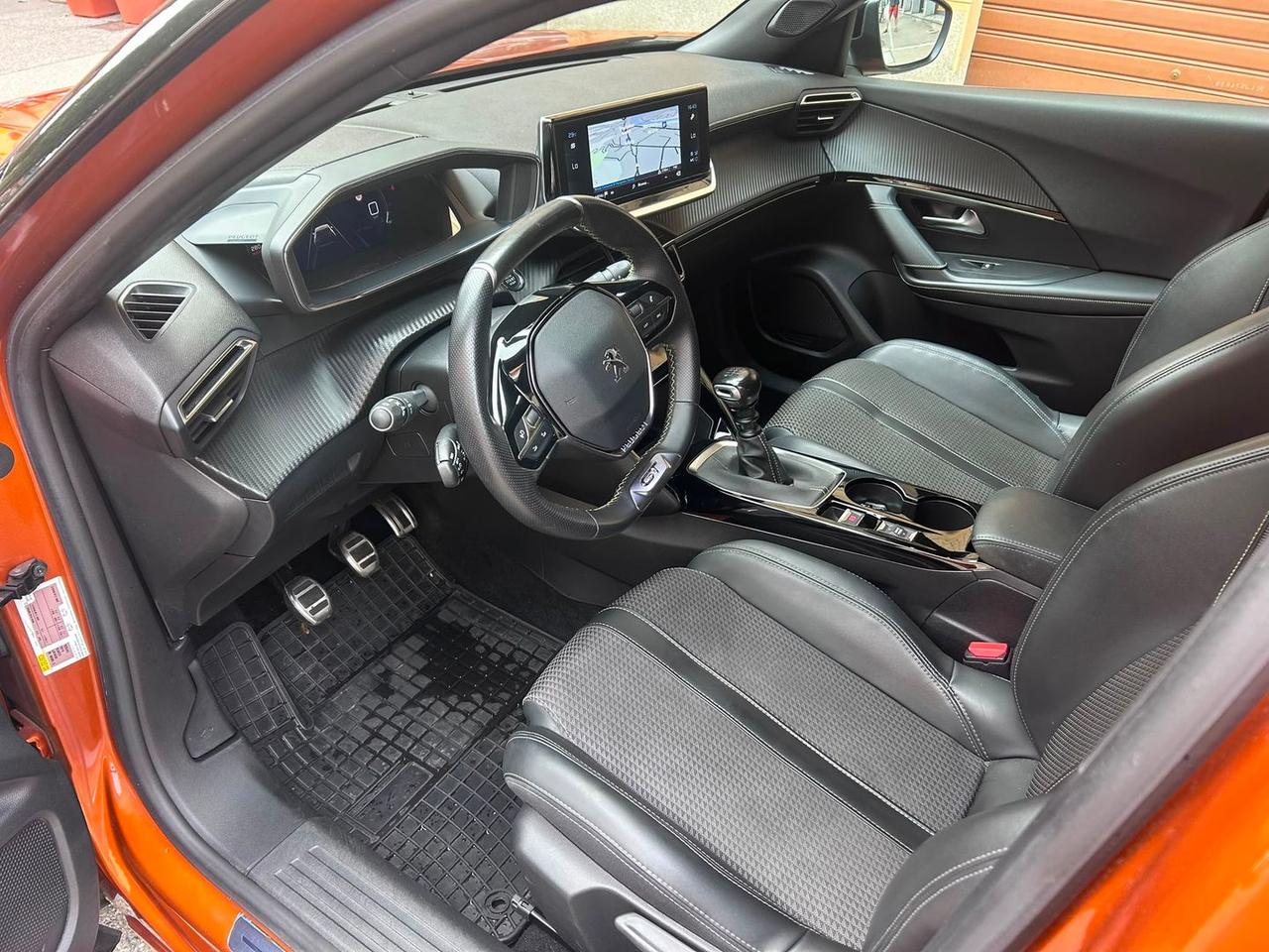 Peugeot 2008 GT Line 1.2 PureTech 130 #11756