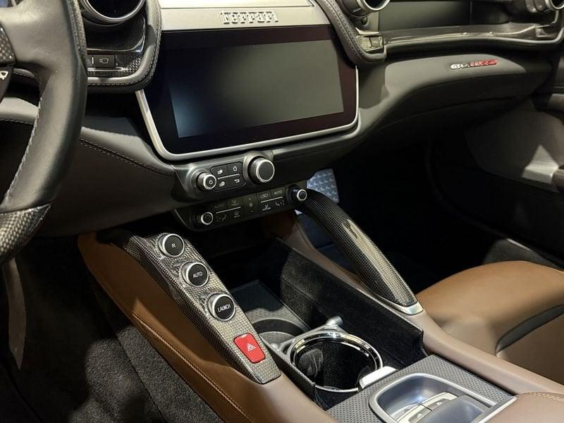 Ferrari GTC4Lusso GTC4Lusso - Sollevatore