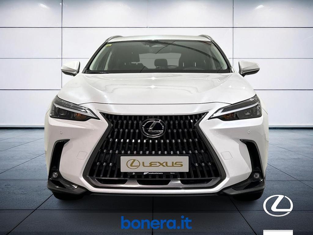 Lexus NX 2.5 Plug-in Premium 4WD e-CVT