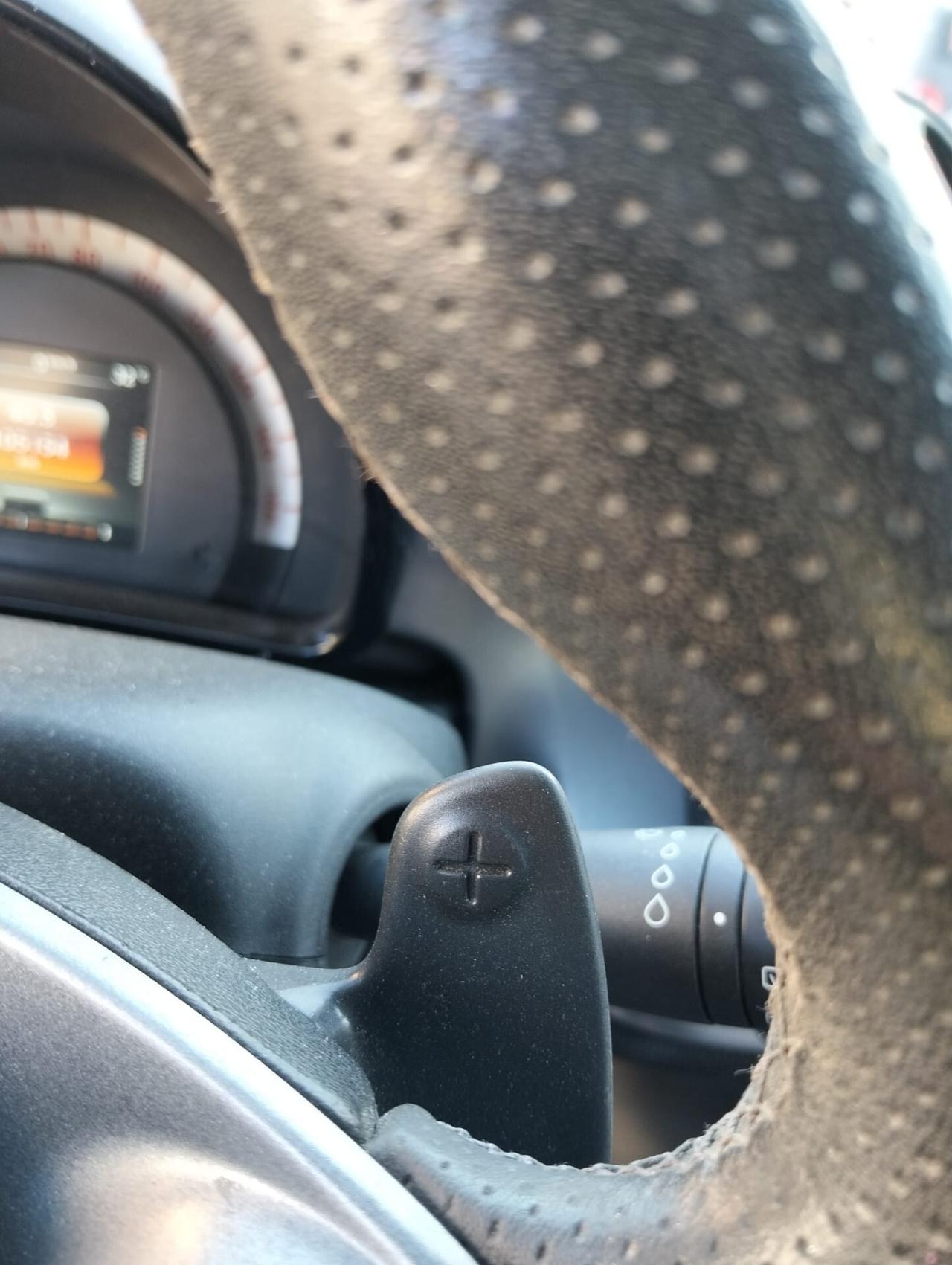 Smart ForFour 900 Turbo twinamic 2018 SINISTRATA