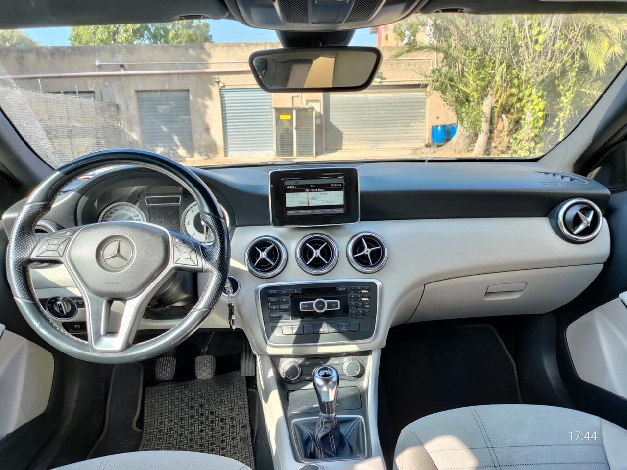 Mercedes-benz classe A 160 CDI Sport Uniproprieatario