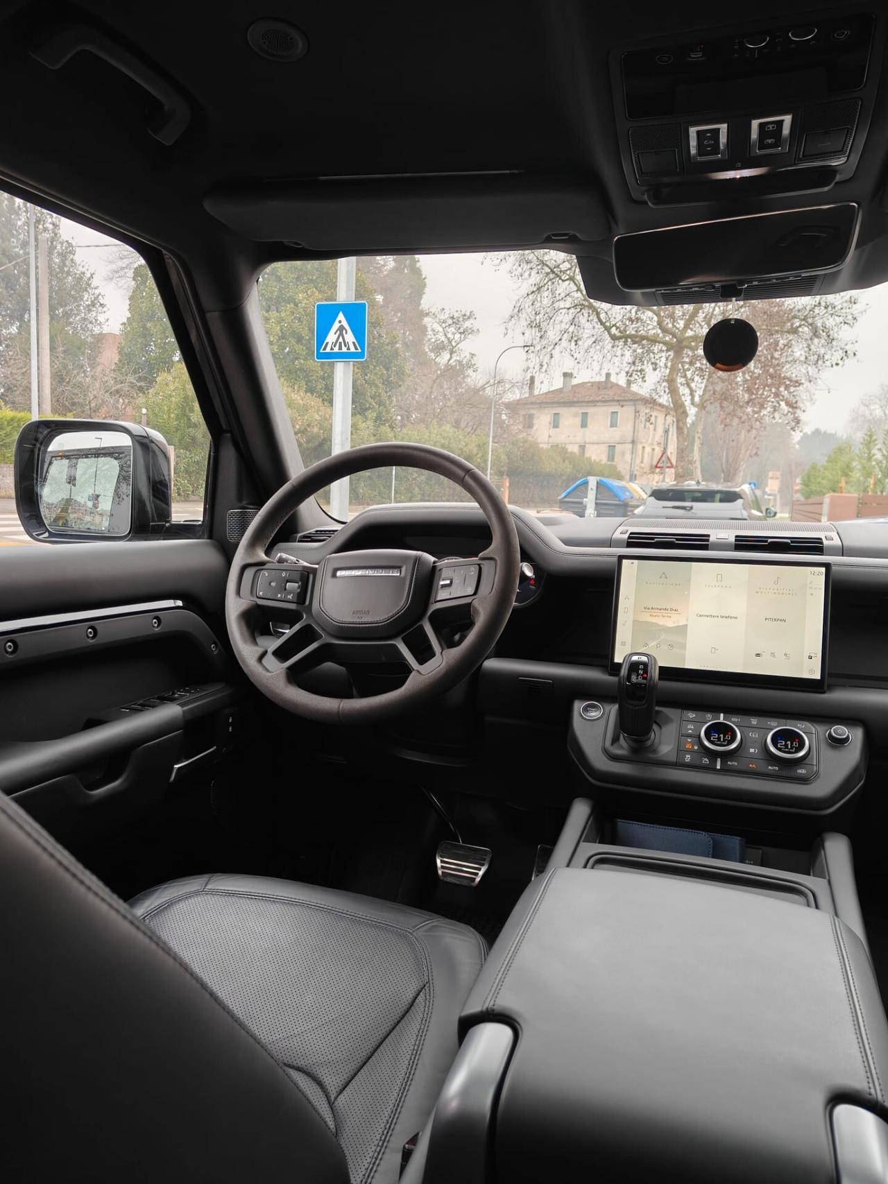 Land Rover Defender 110 5.0 V8 525 CV AWD Auto