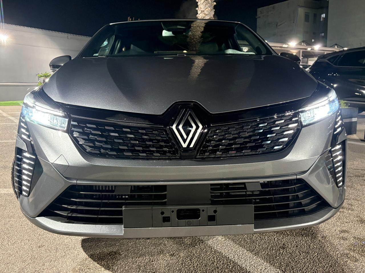 NUOVA Renault Clio ECO-GPL di serie 100 CV Techno