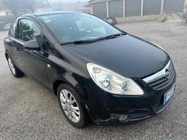 OPEL Corsa 1.2 3 porte Club