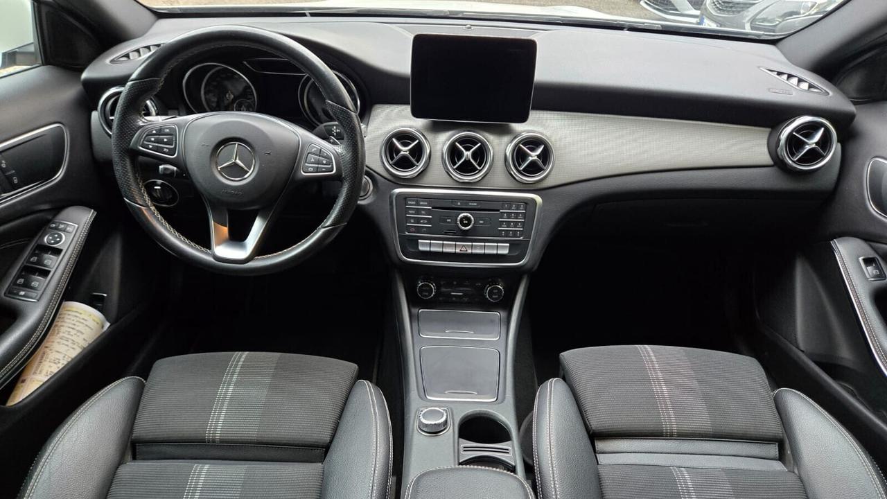 Mercedes-benz CLA 200d Automatic Premium