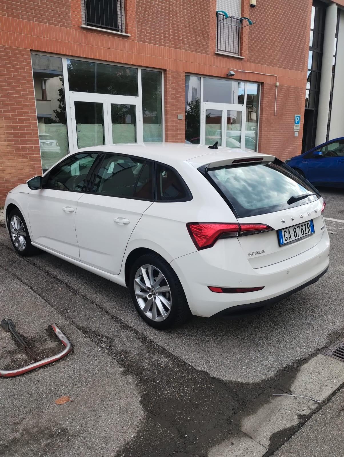 Skoda Scala 1.0 G-Tec Ambition