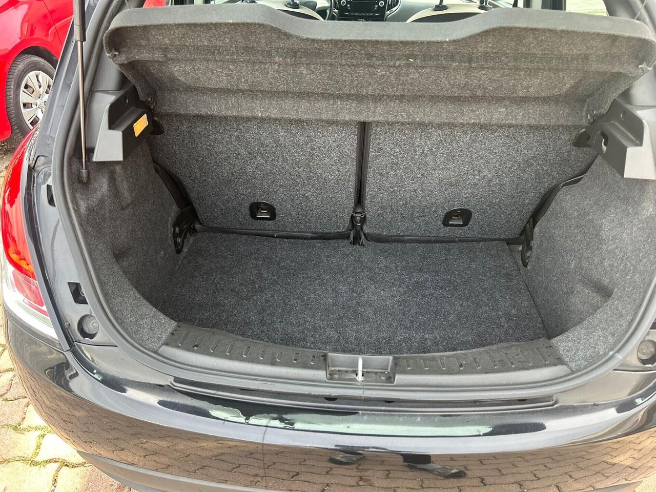 Lancia Ypsilon 1.3 MJT 16V 95 CV 5 porte S&S Elle