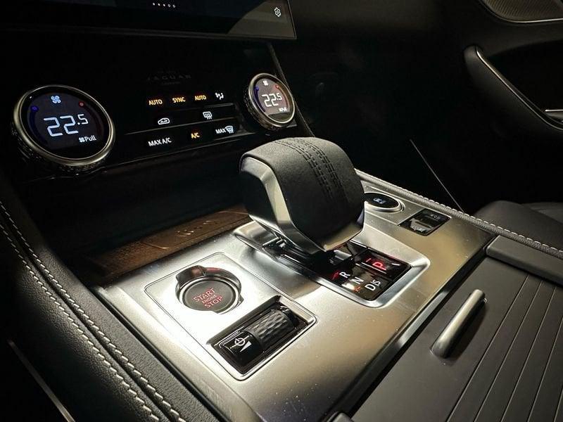 Jaguar F-Pace 2.0 D 163 CV AWD aut. R-Dynamic S