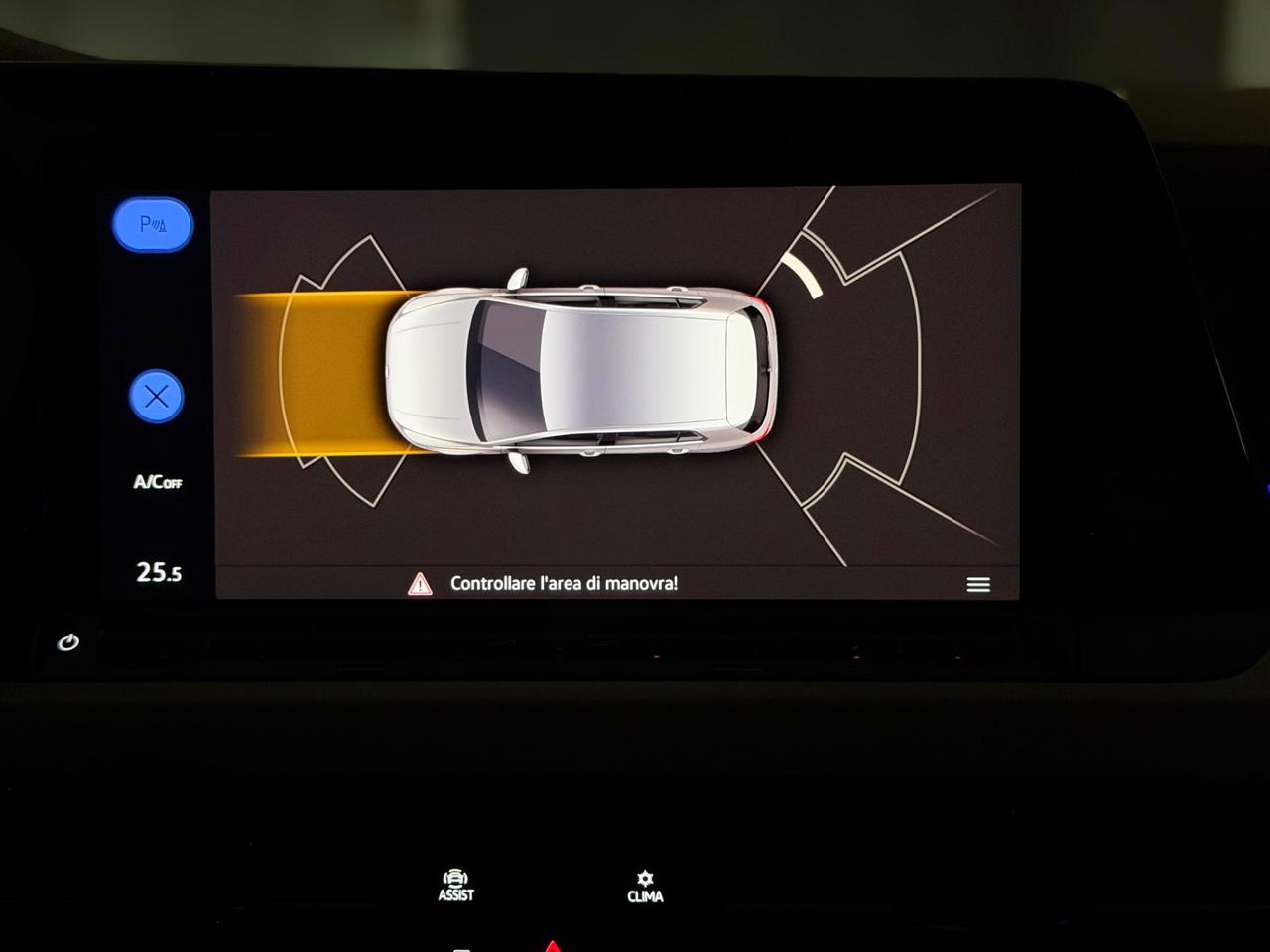 Volkswagen Golf 2.0 Tdi 115CV Life LED/LUCI AMBIE