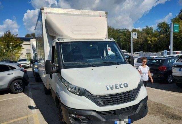 IVECO Daily 35C14H 3750 QUAD-TOR RG CASSA 8 BANCALI