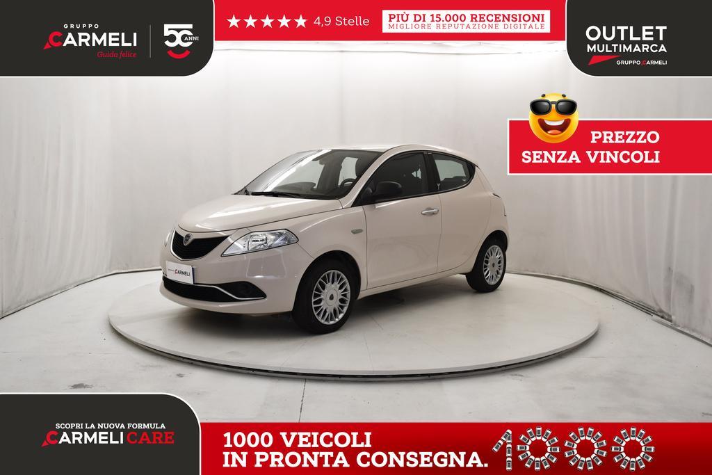 Lancia Ypsilon 5 Porte 1.2 Silver
