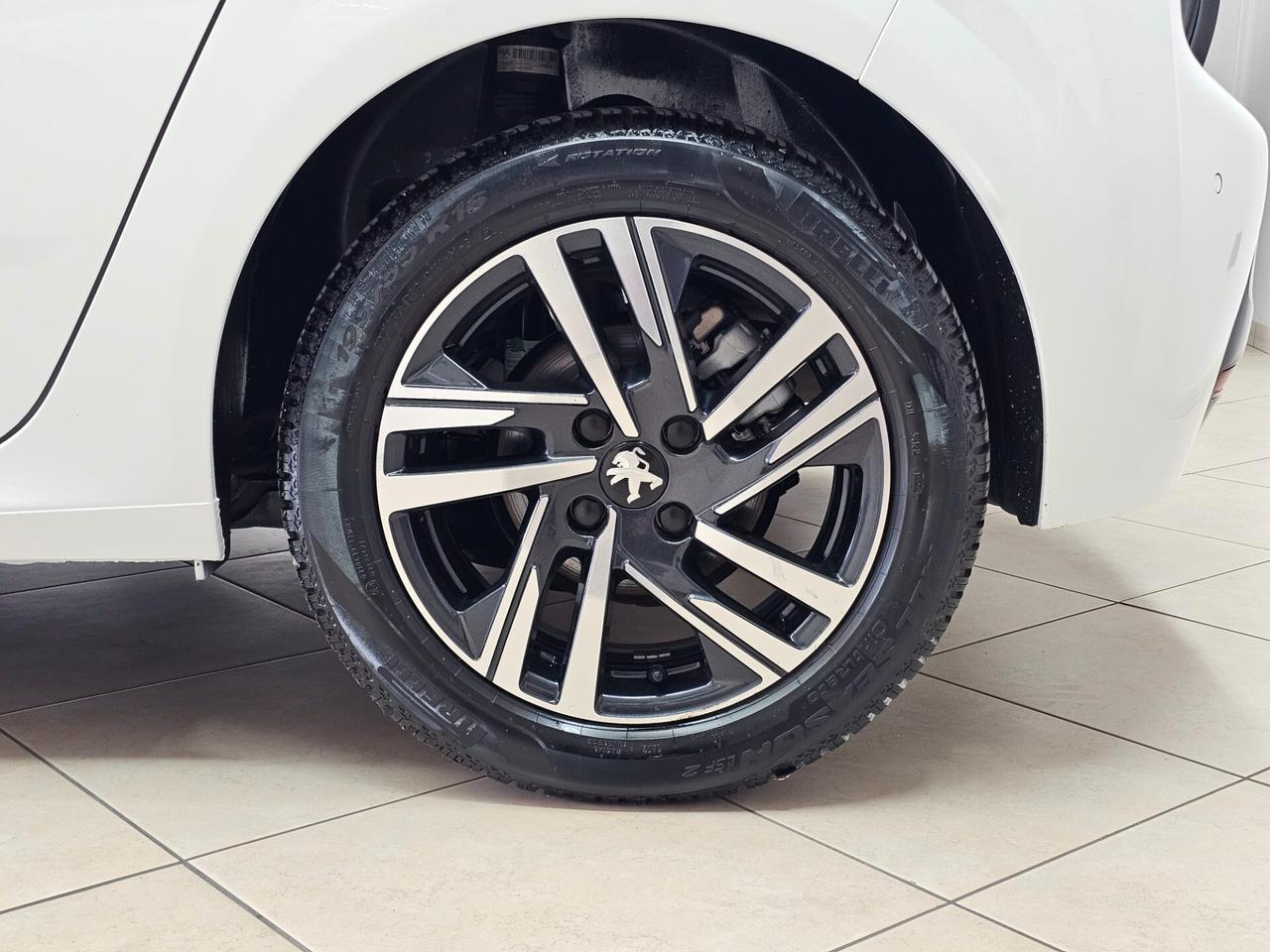 PEUGEOT 208 PURETECH 100cv EAT8 S&S ALLURE