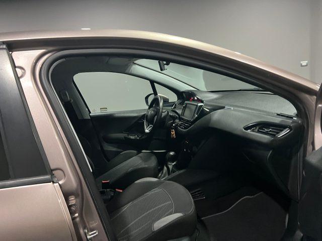 PEUGEOT 208 1.4 8V HDi 68CV 5p. Allure