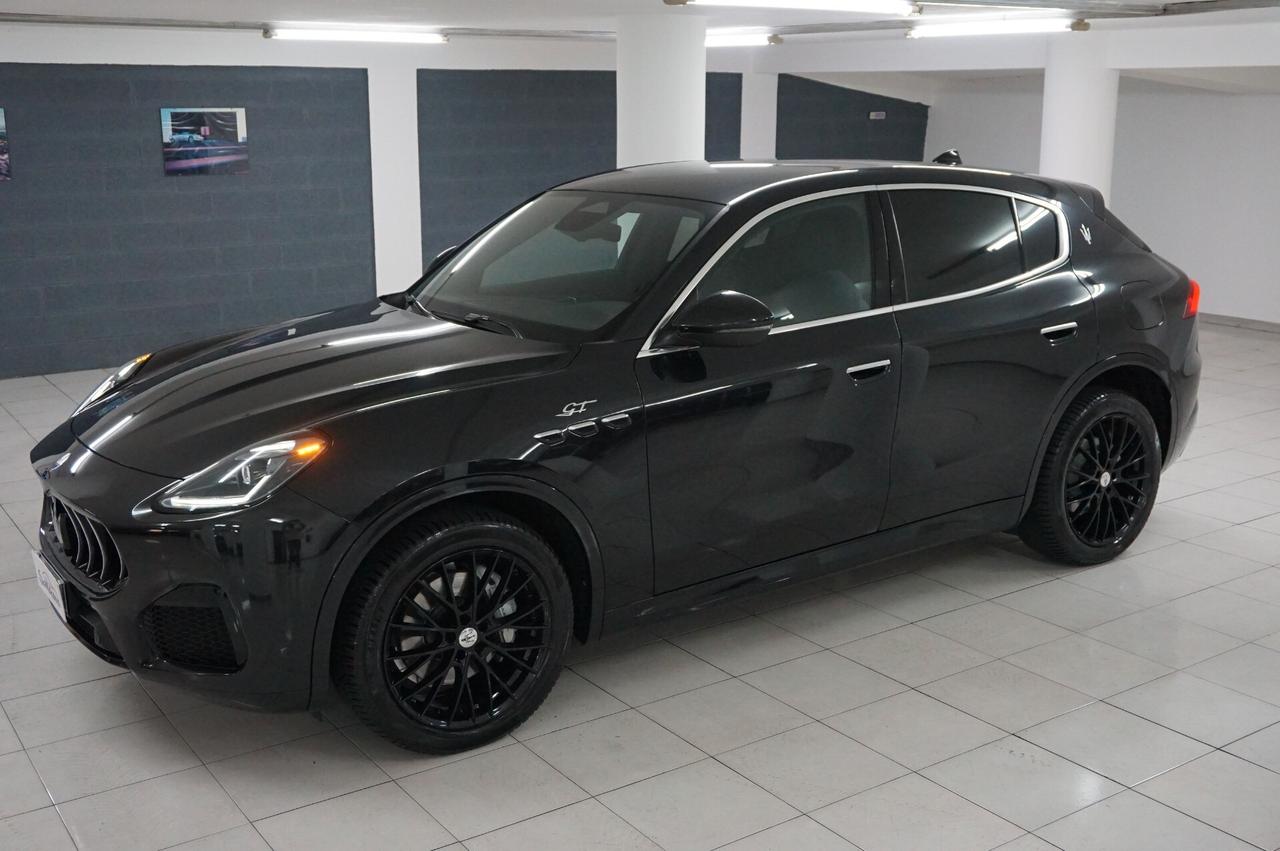 Maserati Grecale MHEV 300 CV AWD GT