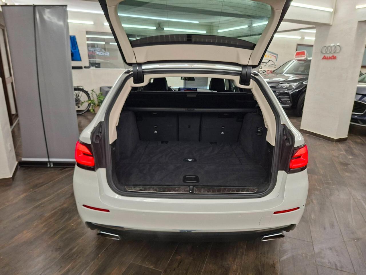 Bmw 520d xDrive Luxury auto 48v touring