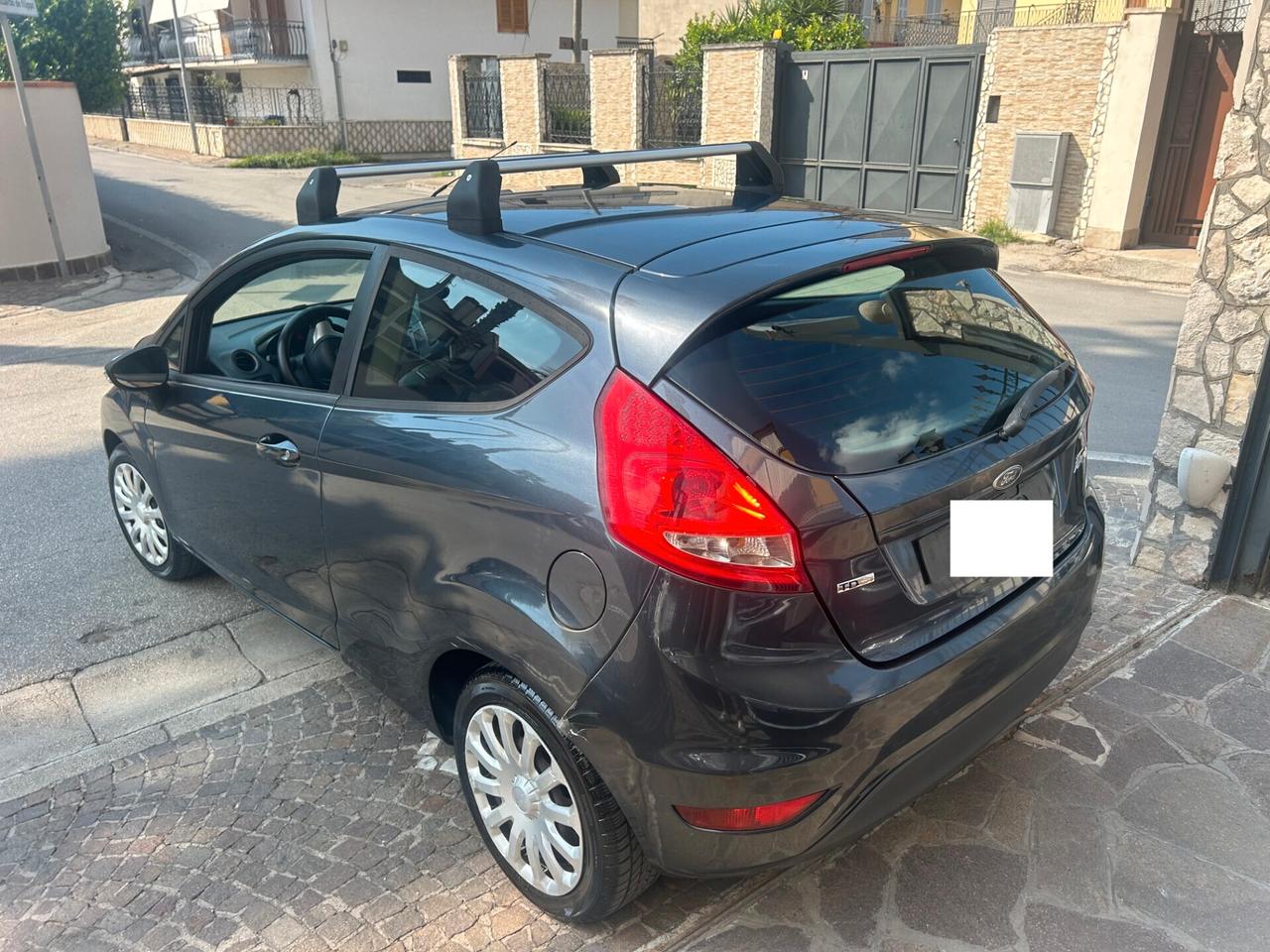 Ford Fiesta 1.6 TDCi 95CV 3 porte Tit.
