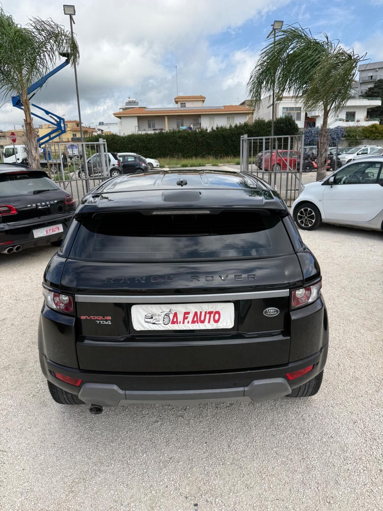 Land Rover Range Evoque 2.2 TD4 5p. Pure Tech Pack