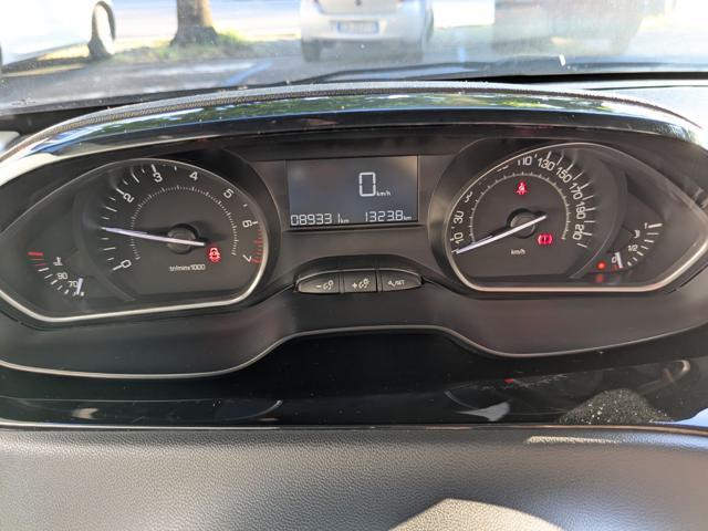 PEUGEOT 208 1° serie PureTech 82 5 porte Allure