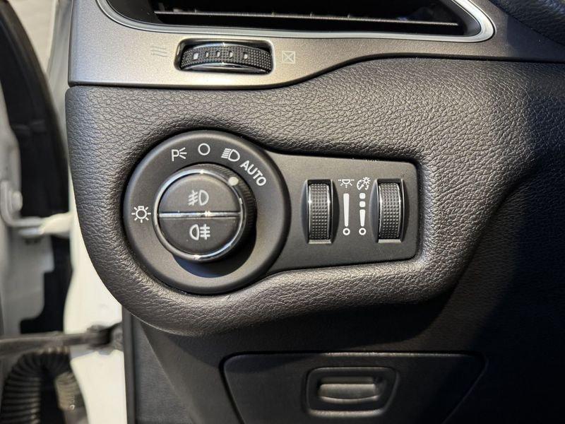 Jeep Cherokee Cherokee 2.2 Mjt Longitude