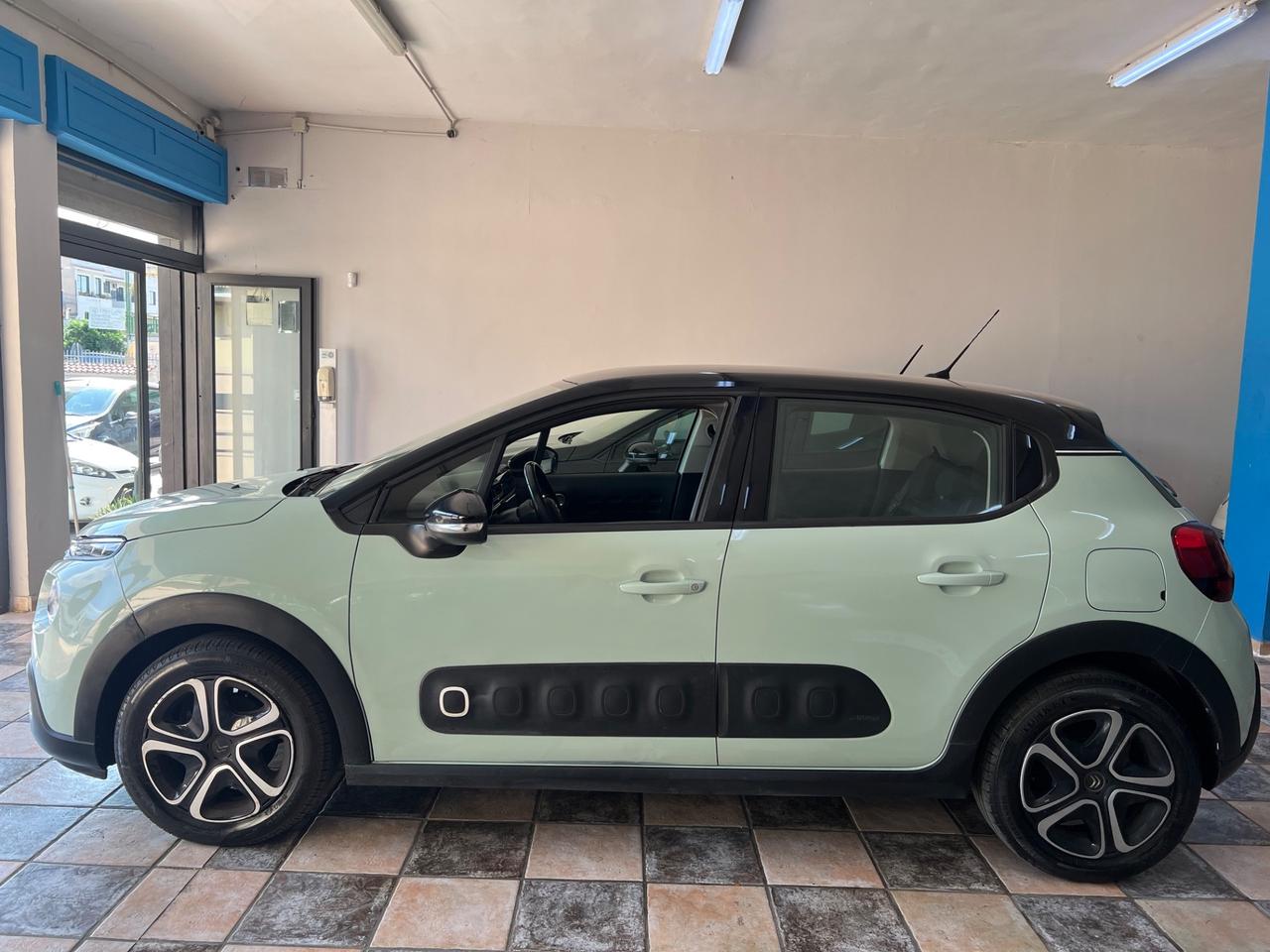 Citroen C3 PureTech 82 GPL Shine