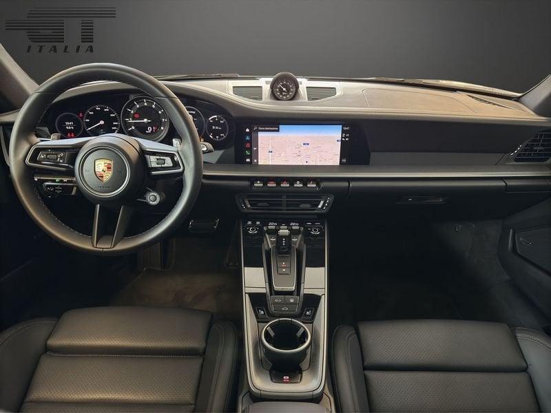 Porsche 911 CARRERA 4S