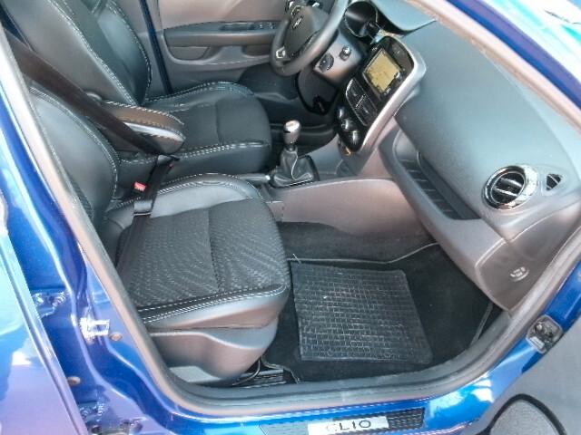 Renault Clio TCe 12V 90 CV 5 porte Moschino Life