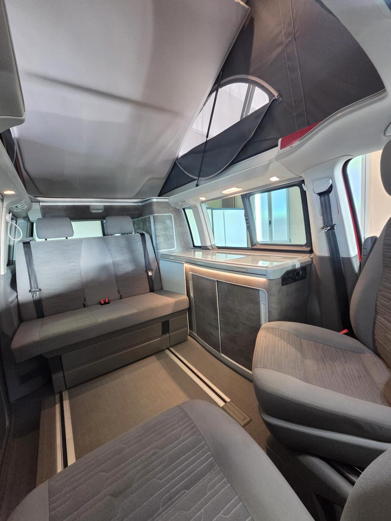 Volkswagen California T6.1 Ocean DSG 4MOTION 4X4 italiano gancio led unipopr