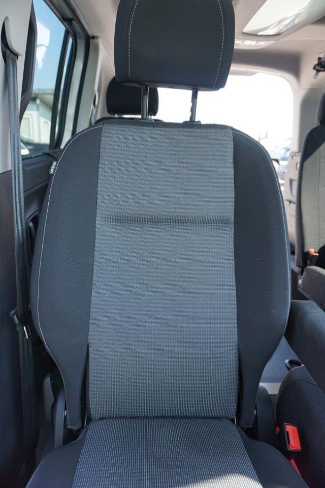 TOYOTA Proace 1.5D 120CV trasporto disabili