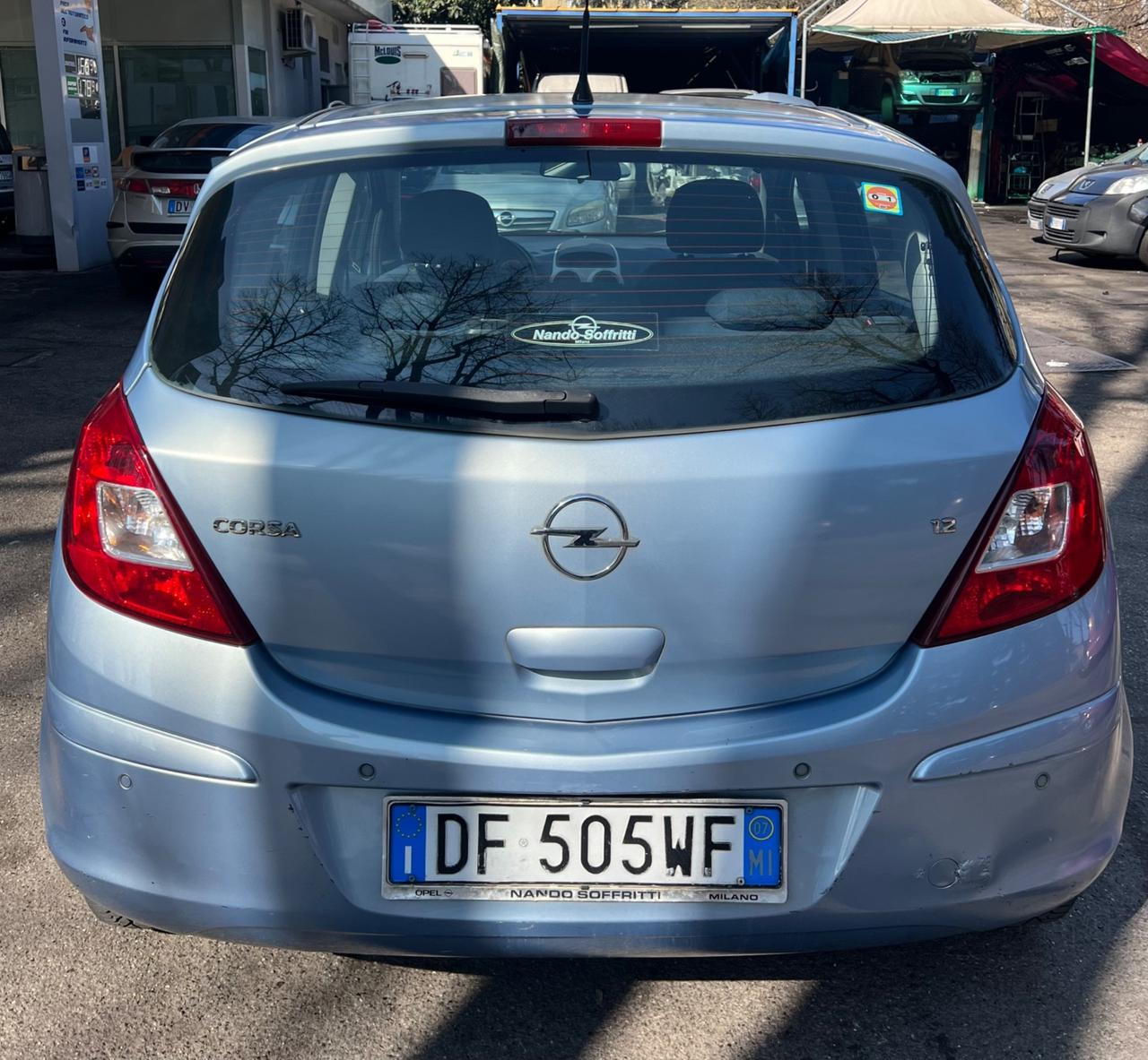 Opel Corsa 1.2 benzina AUTOMATICA OK NEOPATENTATI