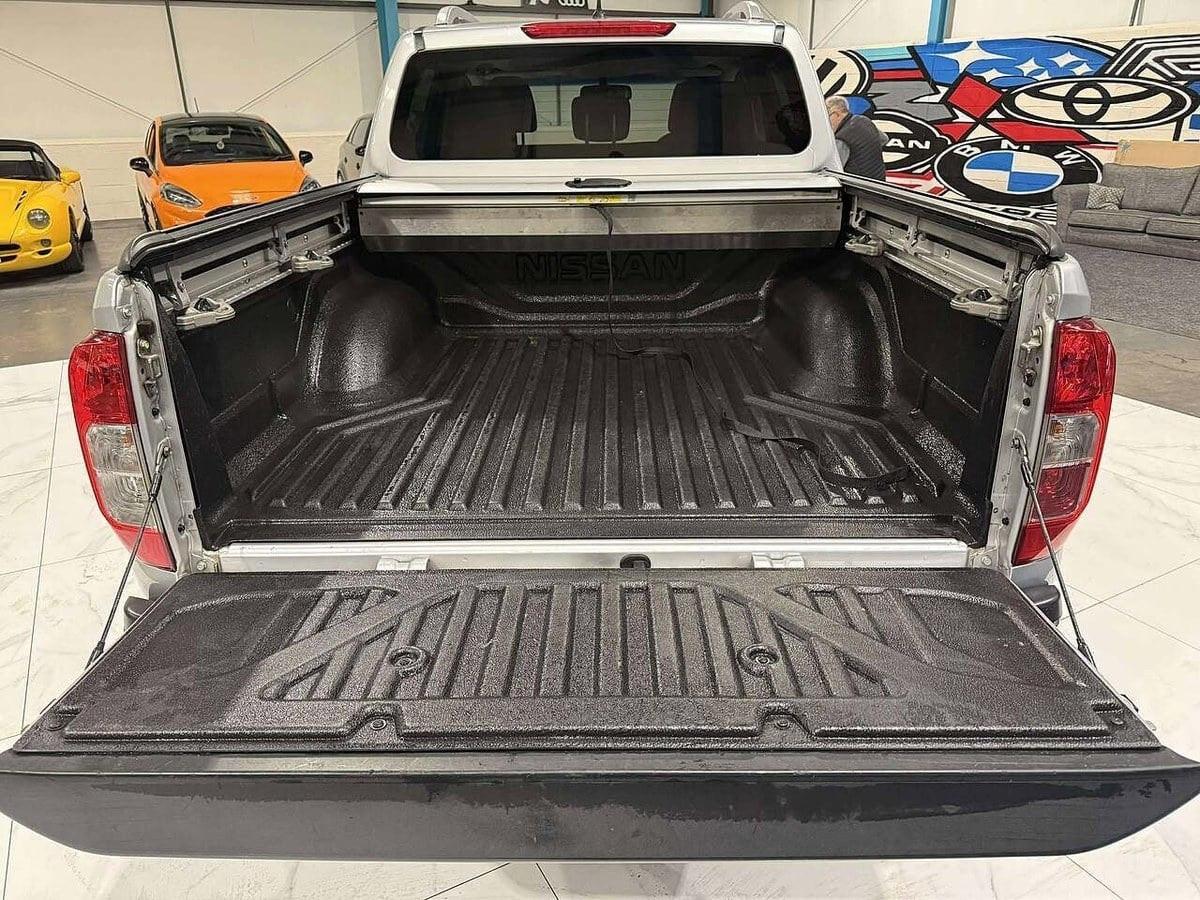 Nissan Navara 2.3 dCi 190 CV 4WD Double Cab Tekna * Differenziale Autobloccante