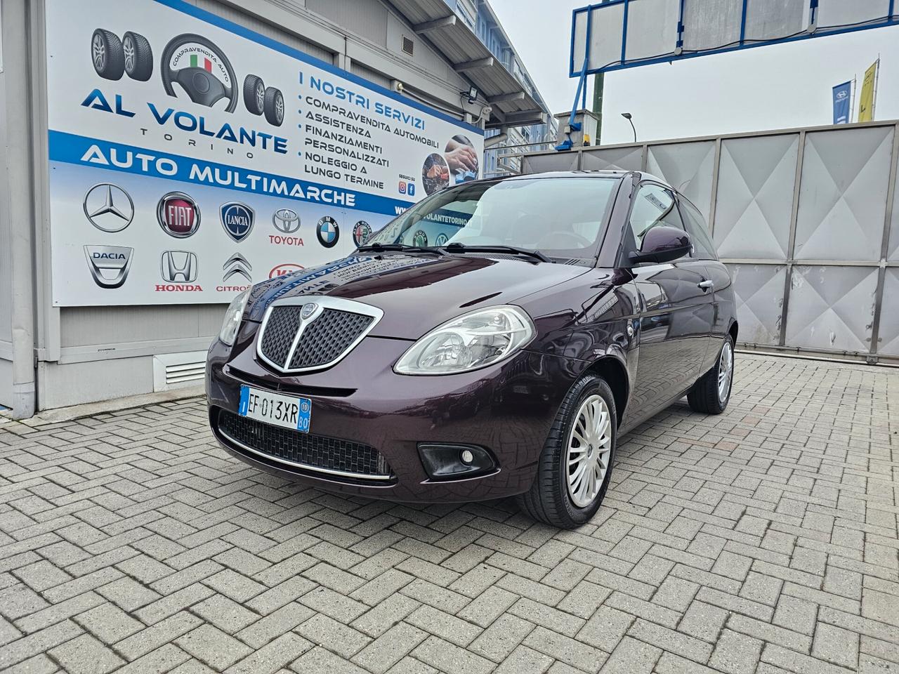 Lancia Ypsilon 1.2 69 CV New Oro