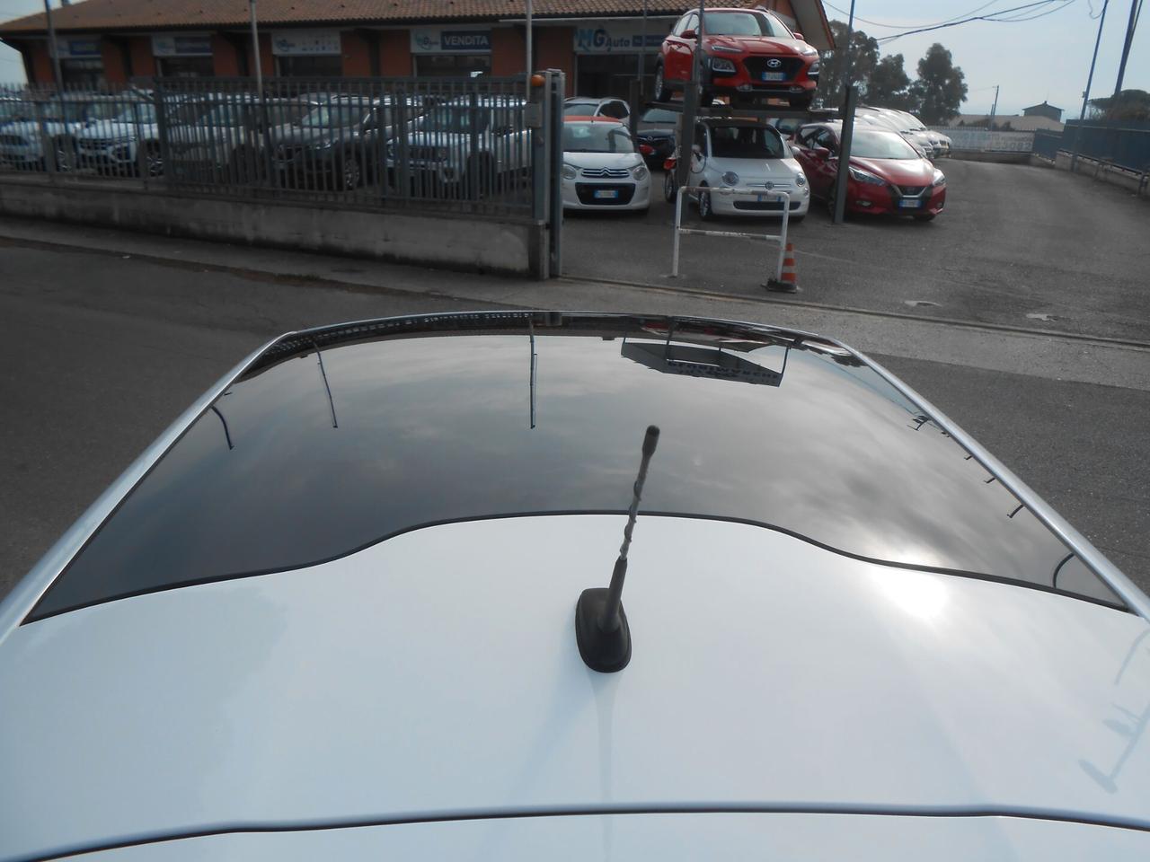 Peugeot 208 BlueHDi 75 5 porte Allure