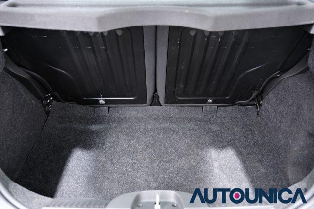 FIAT 500 1.0 HYBRID DOLCEVITA NEOPATENTATI