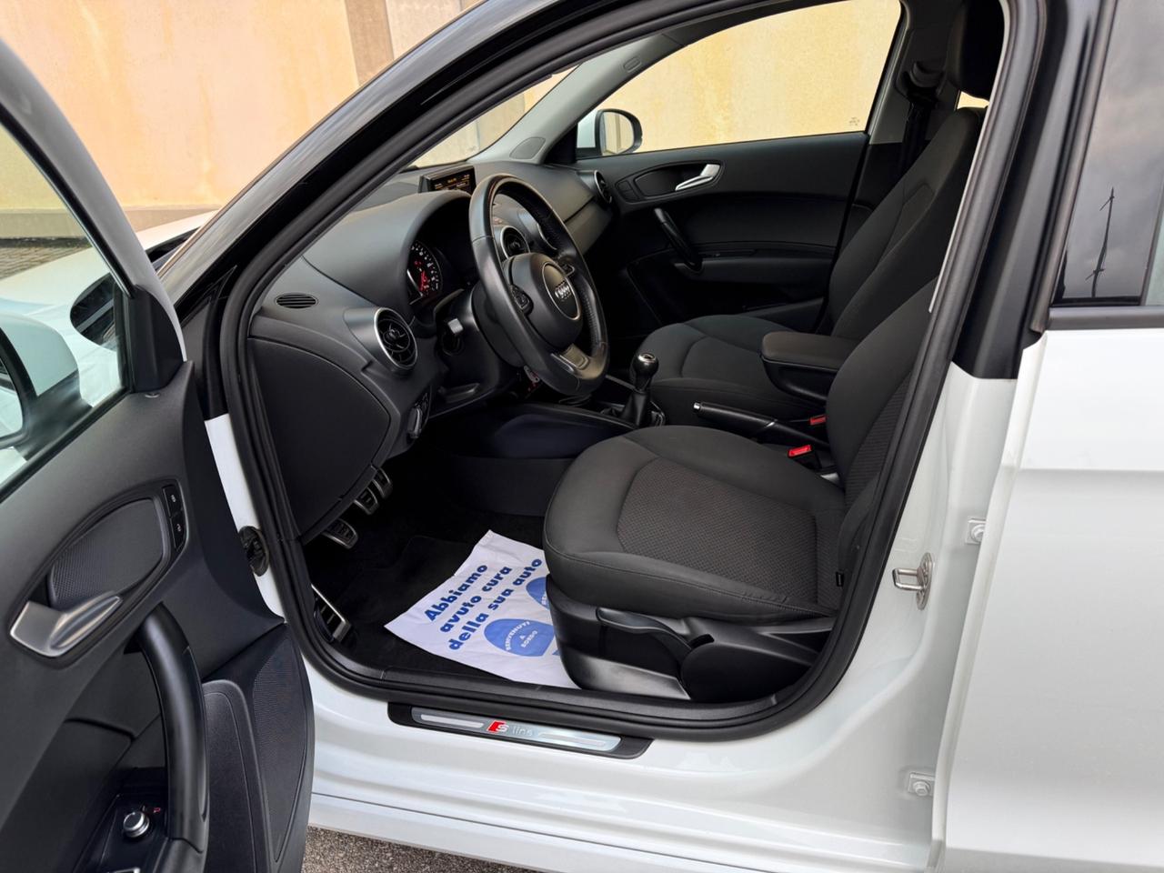 Audi A1 1.0 TFSI ultra S-Line. 2017.