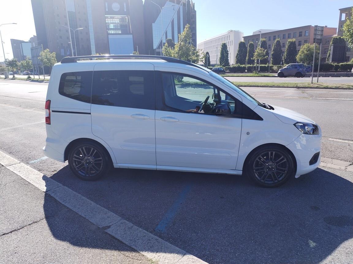 Ford Tourneo Courier 1.5 TDCI 75 CV Sport 94700KM 5/2019