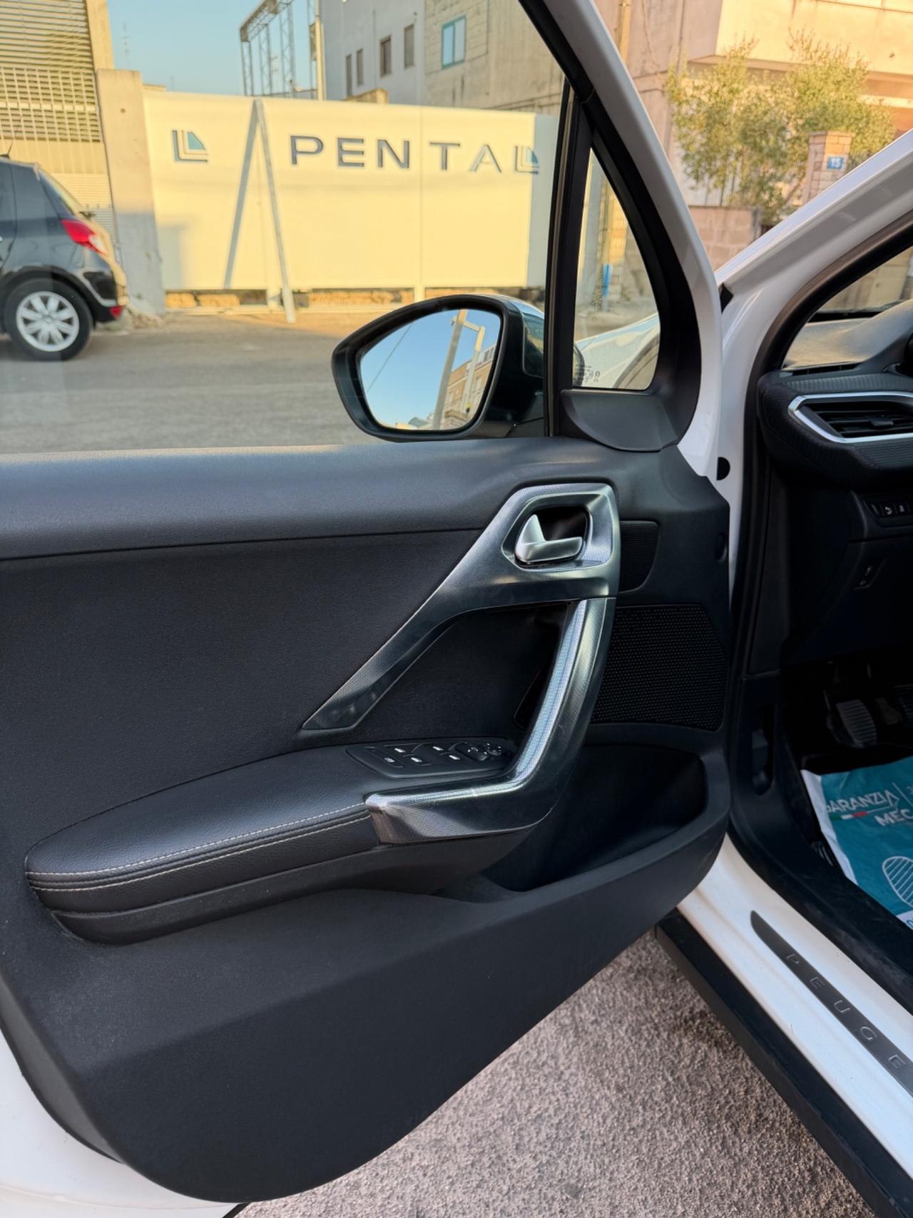 Peugeot 2008 BlueHDi 92 cv ALLURE-2016/CLIMA/SENSORI