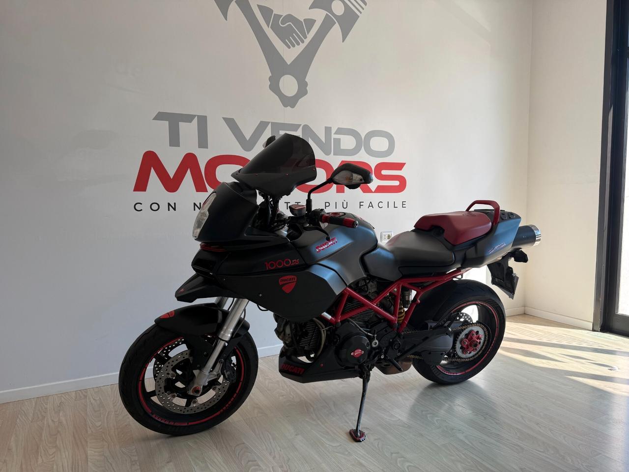 Ducati Multistrada 1000 DS, iscritta ASI