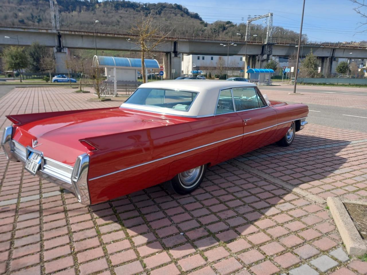 CADILLAC COUPE' DE VILLE 1964